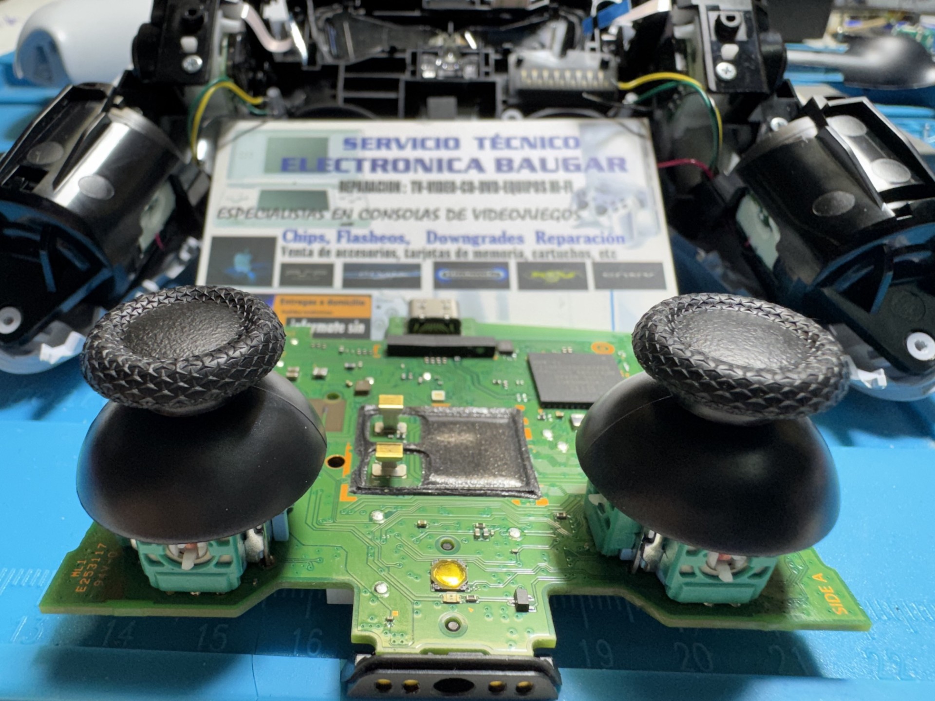Sustitución de joystick ALPS en DualSense PS5